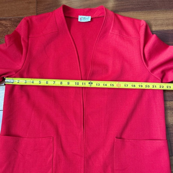 D’allairds Vintage Red Blazer - Picture 4 of 5